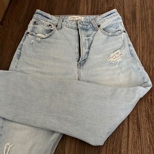 abercrombie and fitch curve love high rise mom jean